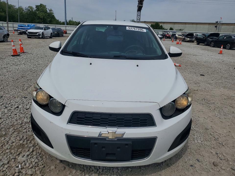 Продажа на аукционе авто 2015 Chevrolet Sonic, vin: 1G1JD5SH0F4134350, номер лота: 53767206