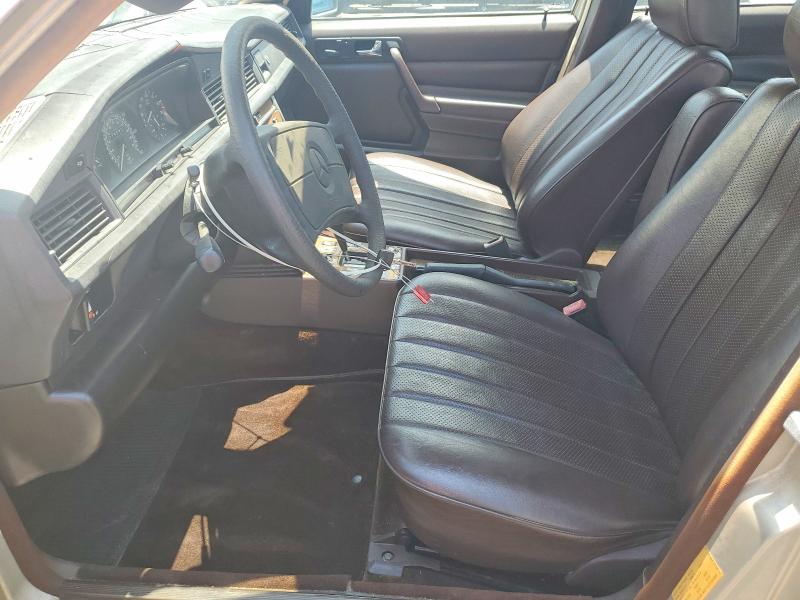 1988 Mercedes Benz 190 მანქანა იყიდება აუქციონზე, vin: WDBDA28D6JF409683, აუქციონის ნომერი: 50258656