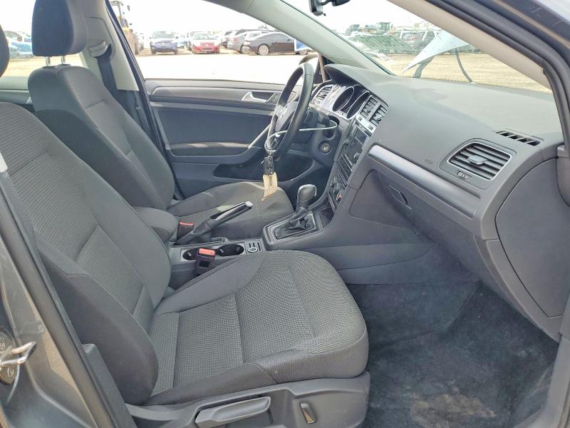 51989716 :رقم المزاد ، 3VWG57AU8KM030533 vin ، 2019 Volkswagen Golf مزاد بيع