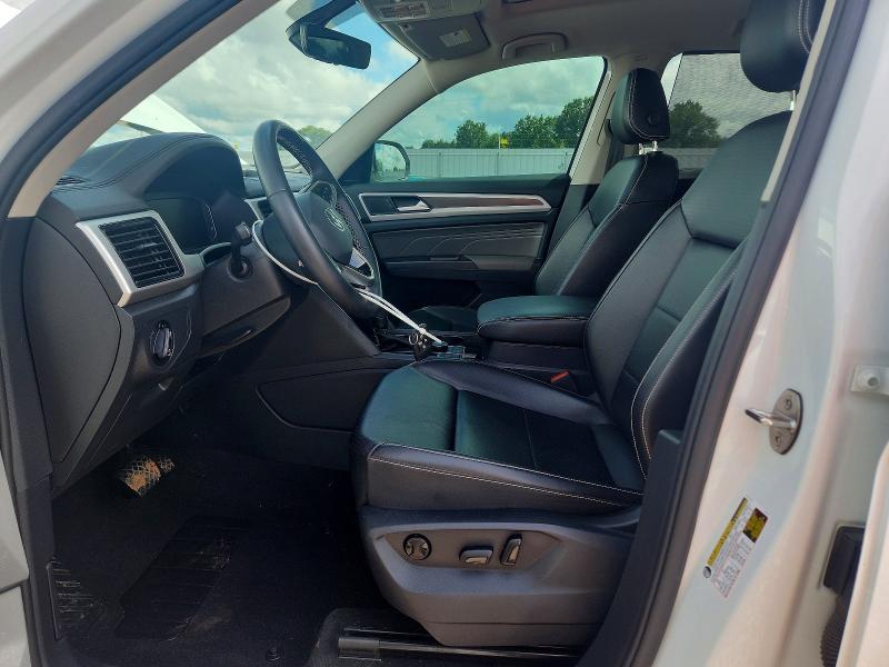 55180576 :رقم المزاد ، 1V2KR2CAXNC554245 vin ، 2022 Volkswagen Atlas مزاد بيع