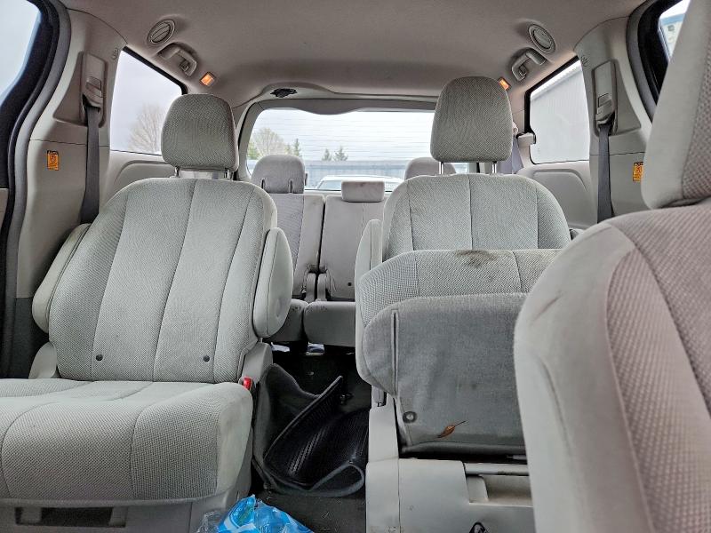 Продаж на аукціоні авто 2011 Toyota Sienna, vin: 5TDZK3DC9BS167917, номер лоту: 51858896