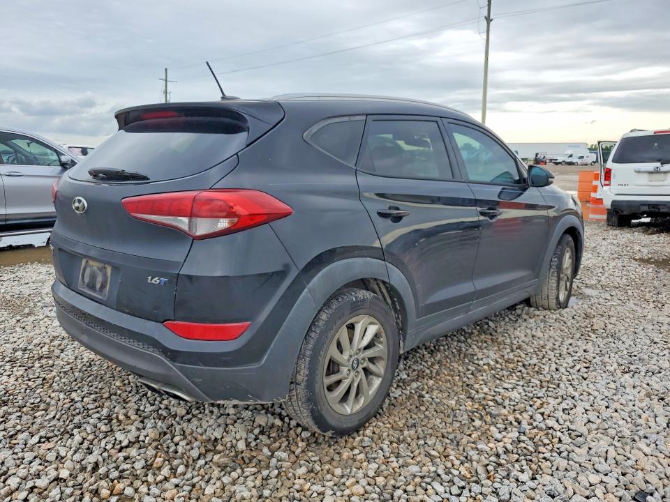 54200486 :رقم المزاد ، KM8J33A20GU039263 vin ، 2016 Hyundai Tucson مزاد بيع