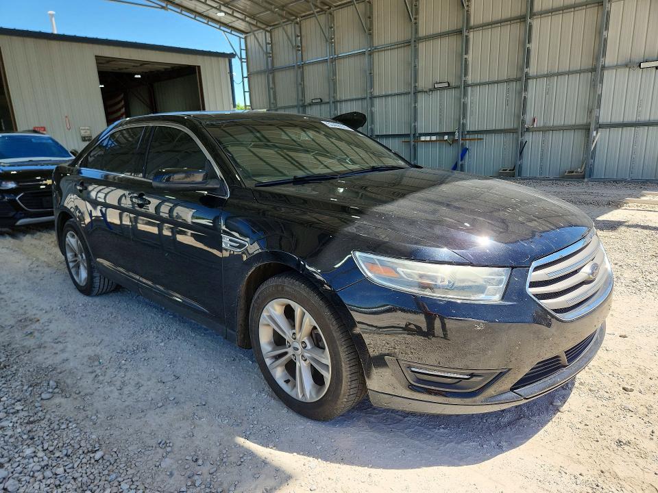 53468676 :رقم المزاد ، 1FAHP2E8XHG131938 vin ، 2017 Ford Taurus مزاد بيع