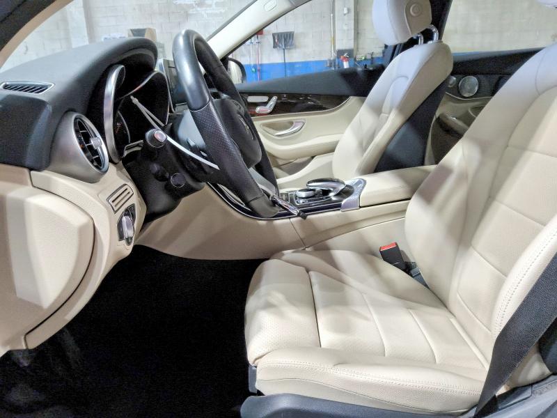 54984326 :رقم المزاد ، 55SWF4KB2FU079162 vin ، 2015 Mercedes-benz C مزاد بيع