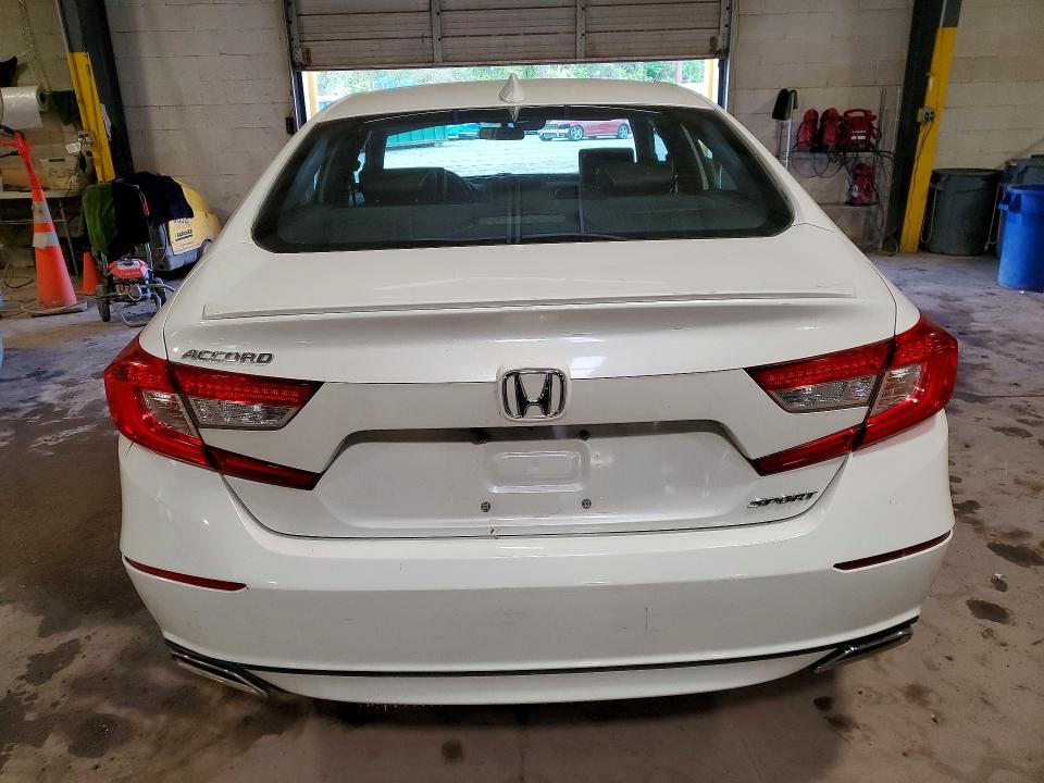 Продажа на аукционе авто 2019 Honda Accord, vin: 1HGCV1F33KA009022, номер лота: 53995356