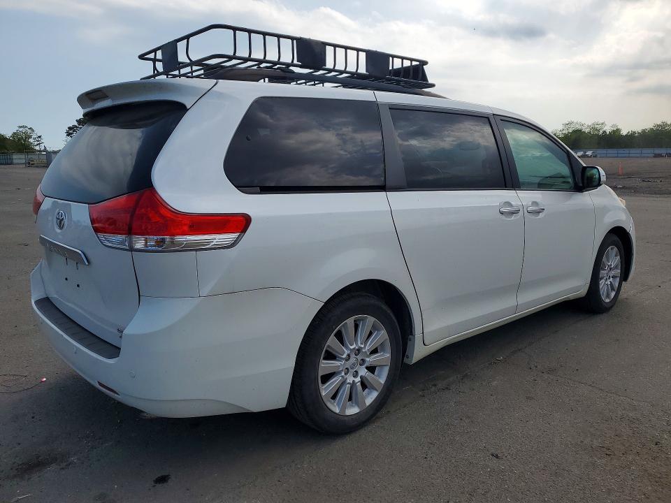 2013 Toyota Sienna მანქანა იყიდება აუქციონზე, vin: 5TDDK3DC7DS050785, აუქციონის ნომერი: 54064966