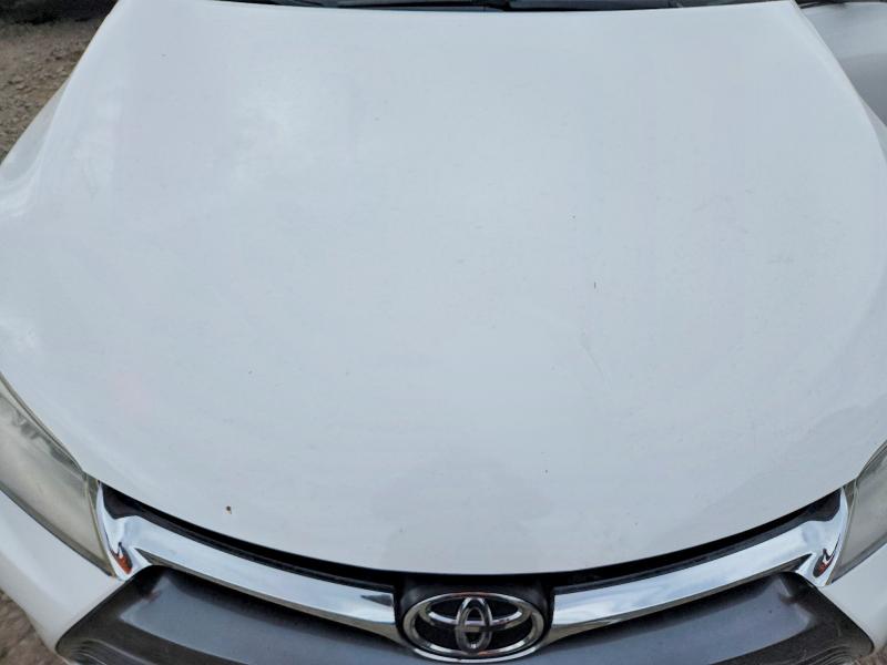 54497916 :رقم المزاد ، 4T1BF1FK0HU733980 vin ، 2017 Toyota Camry مزاد بيع