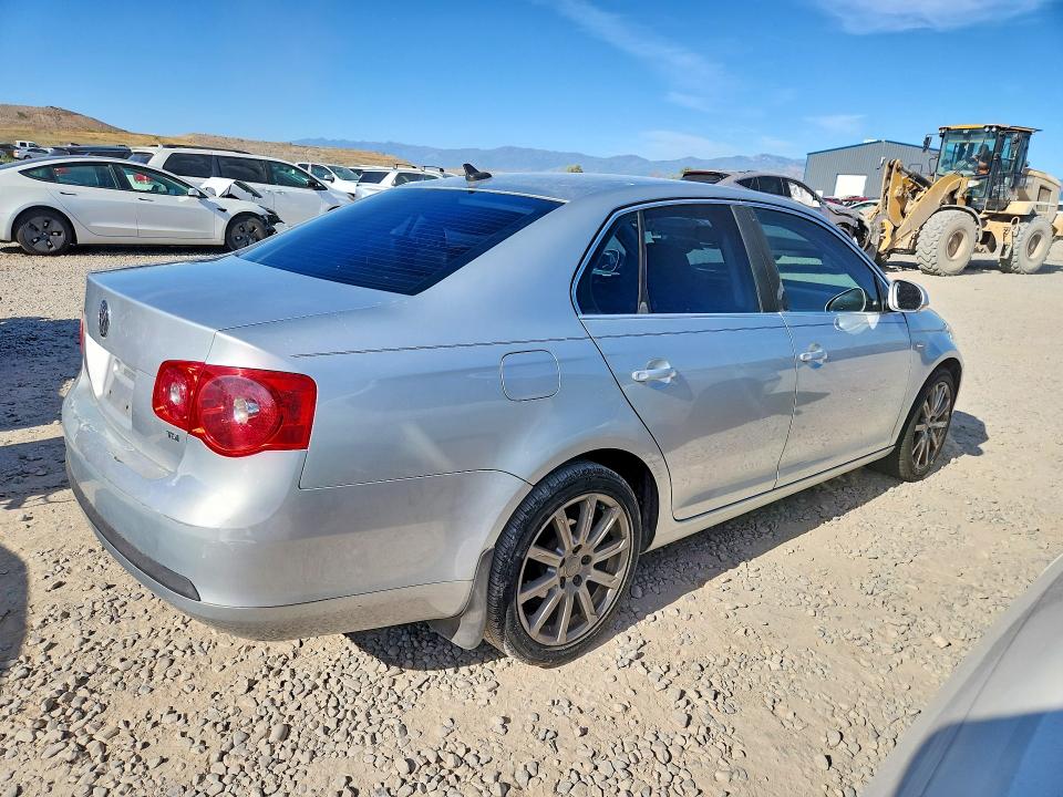 53812486 :رقم المزاد ، 3VWFT71K56M848467 vin ، 2006 Volkswagen Jetta مزاد بيع