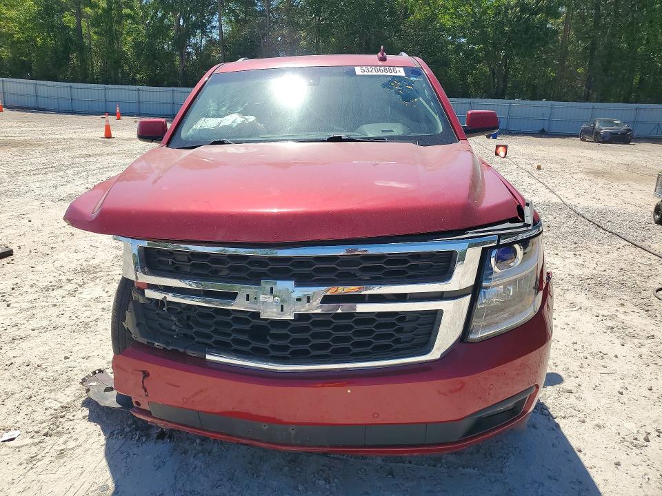 2015 Chevrolet Suburban მანქანა იყიდება აუქციონზე, vin: 1GNSKJKC3FR670749, აუქციონის ნომერი: 53206886