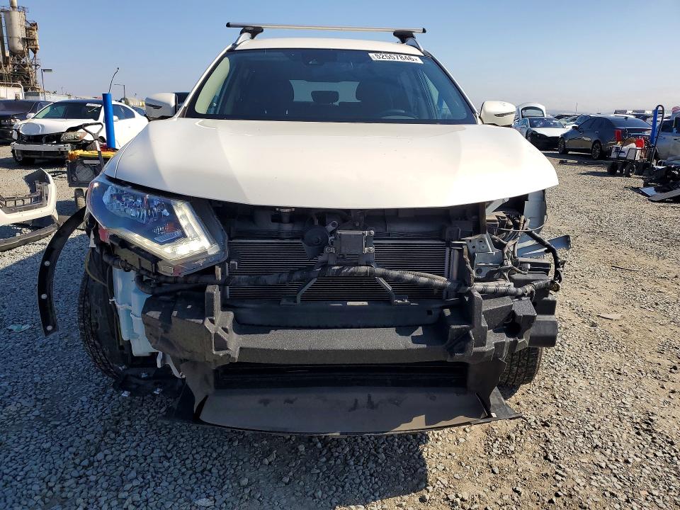 52557846 :رقم المزاد ، JN8AT2MT0LW040791 vin ، 2020 Nissan Rogue مزاد بيع