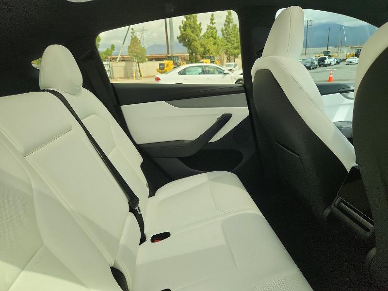 Продажа на аукционе авто 2026 Tesla Model Y, vin: 7SAYGDED8TF613722, номер лота: 54928766
