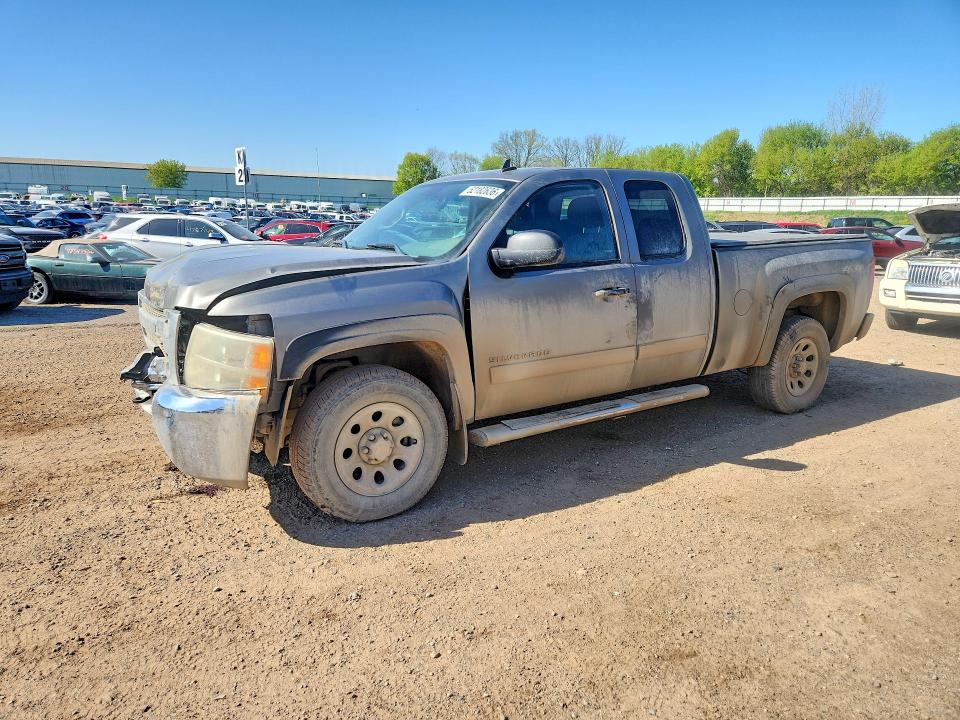 Продажа на аукционе авто 2013 Chevrolet Silverado, vin: 1GCRKREAXDZ198658, номер лота: 52182636