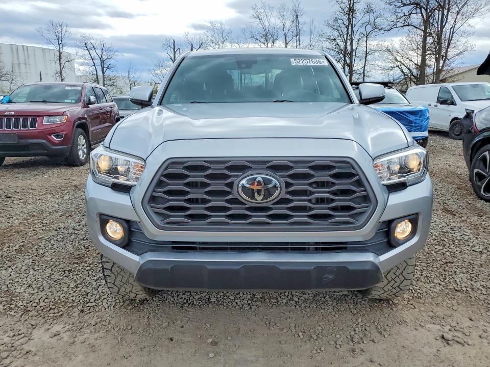 52257636 :رقم المزاد ، 3TMCZ5AN0NM483410 vin ، 2022 Toyota Tacoma مزاد بيع