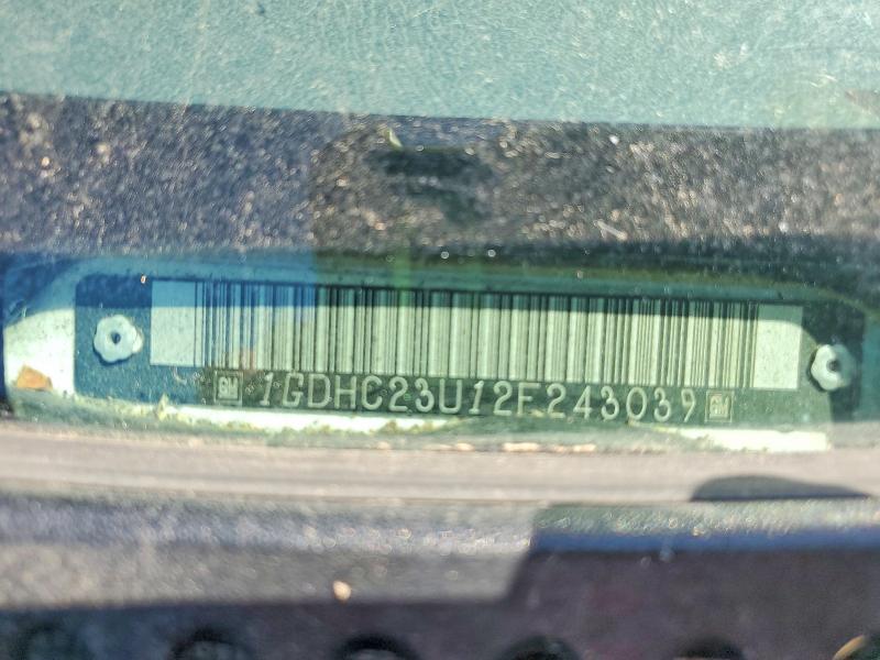 2002 Gmc Sierra მანქანა იყიდება აუქციონზე, vin: 1GDHC23U12F243039, აუქციონის ნომერი: 53916176