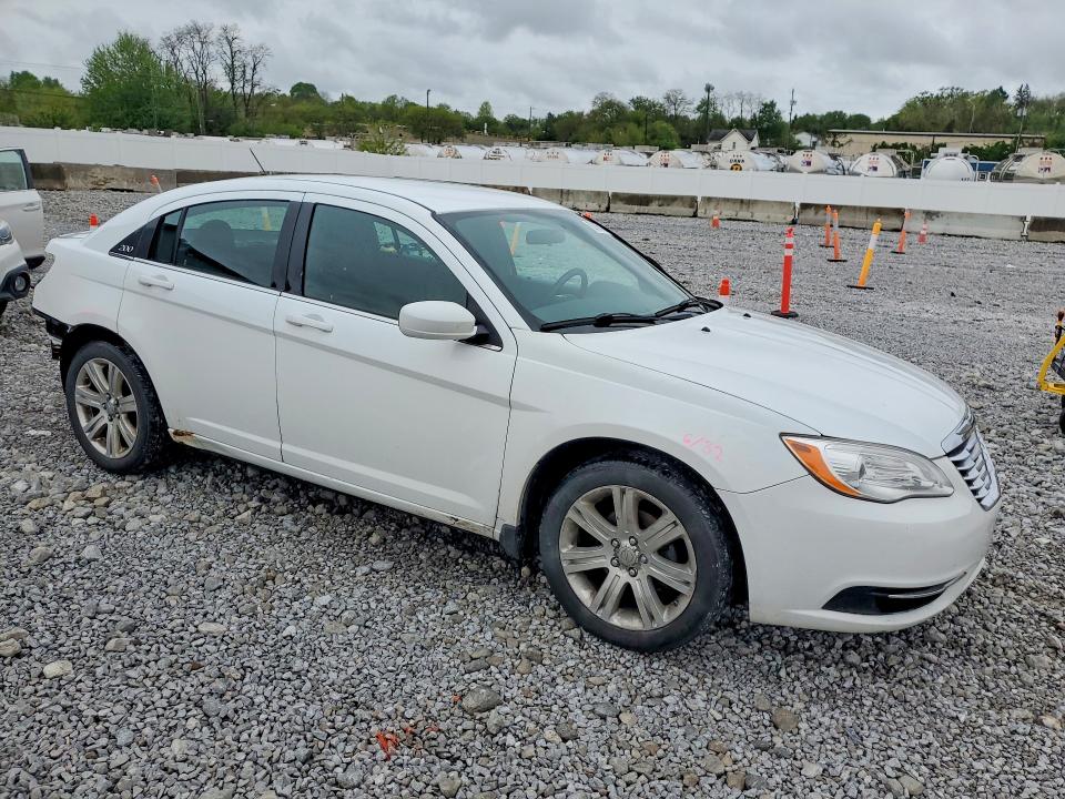 Продажа на аукционе авто 2011 Chrysler 200, vin: 1C3BC1FB5BN612428, номер лота: 52066116