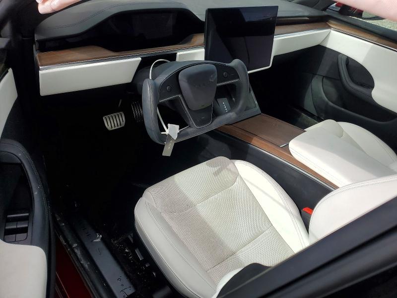 55098376 :رقم المزاد ، 5YJSA1E50MF454384 vin ، 2021 Tesla Model S مزاد بيع