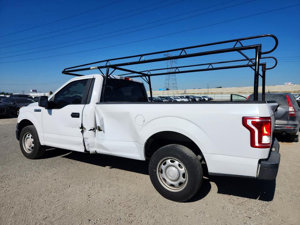 53972956 :رقم المزاد ، 1FTMF1C88FKE52461 vin ، 2015 Ford F150 مزاد بيع