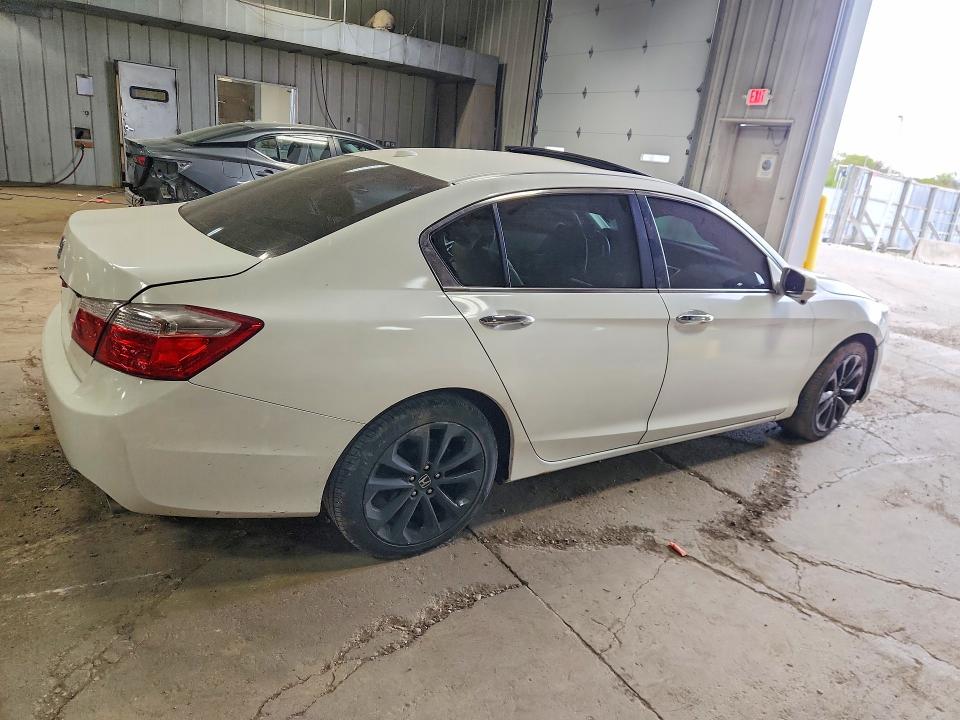 Aukcja sprzedaży 2015 Honda Accord, vin: 1HGCR2F80FA083042, numer aukcji: 52342236