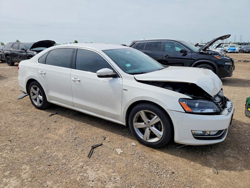 2015 Volkswagen Passat მანქანა იყიდება აუქციონზე, vin: 1VWAS7A33FC097375, აუქციონის ნომერი: 54530886