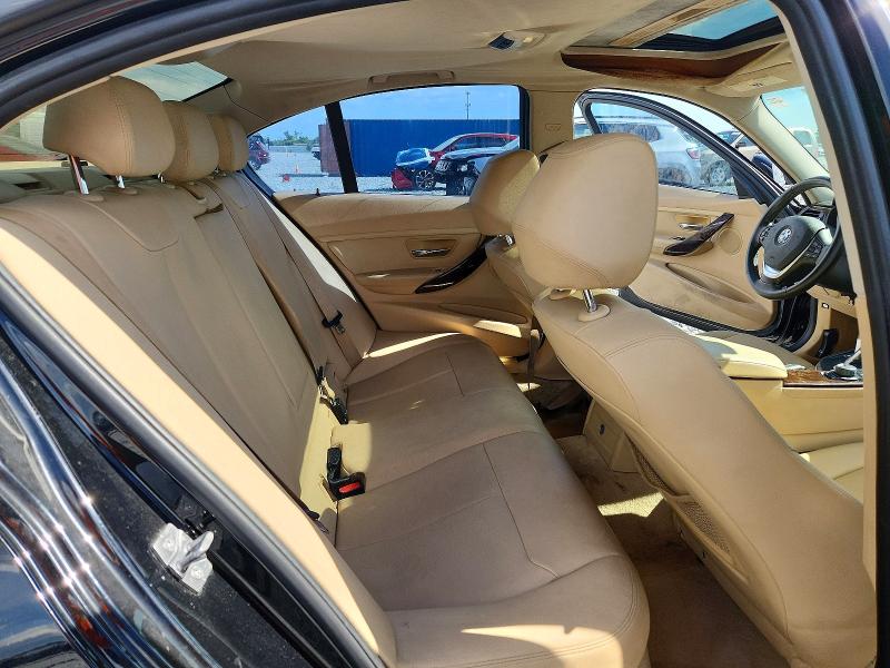 51905126 :رقم المزاد ، WBA3D3C59EK155830 vin ، 2014 Bmw 328 مزاد بيع