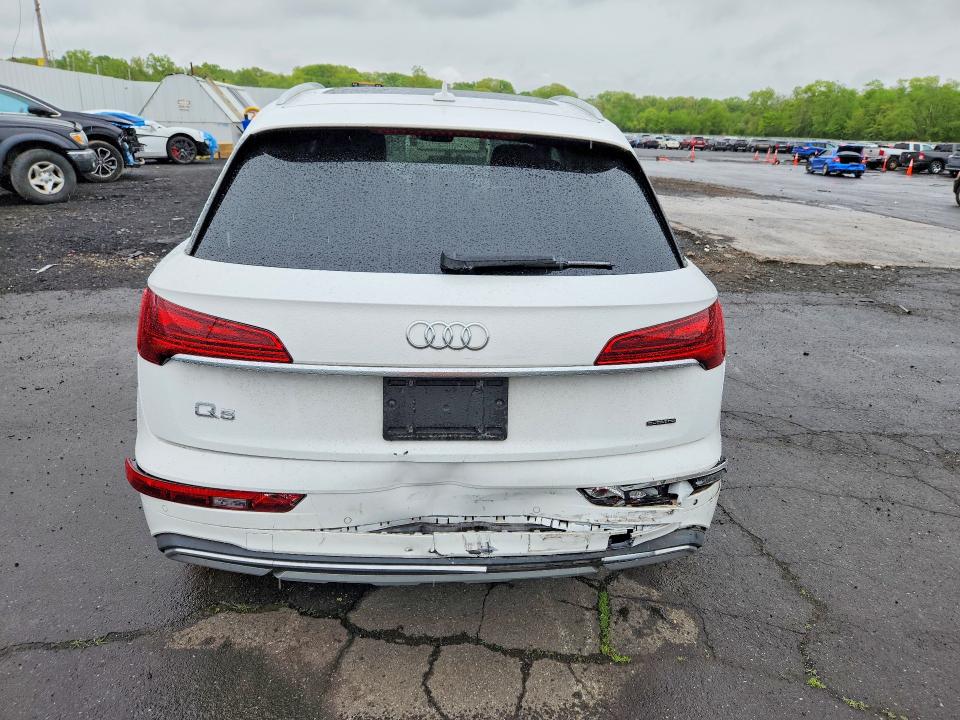 53613886 :رقم المزاد ، WA1AAAFYXM2119103 vin ، 2021 Audi Q5 مزاد بيع