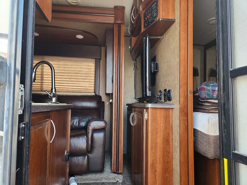Продажа на аукционе авто 2016 Forest River Spartan, vin: 5ZT2STVB3GG300615, номер лота: 53124026