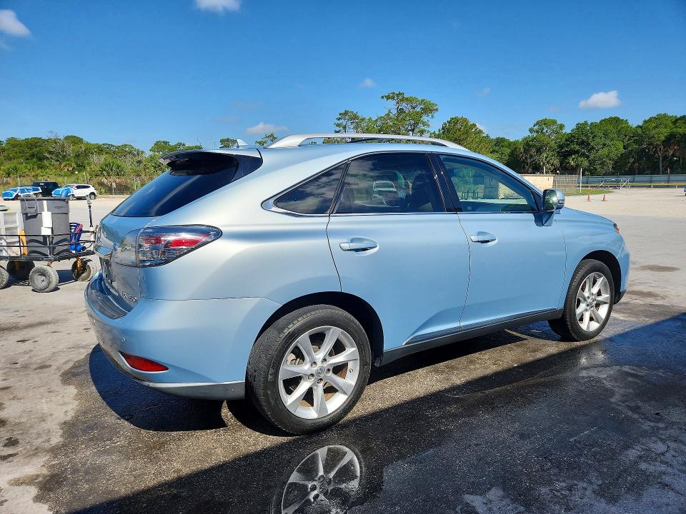 53050496 :رقم المزاد ، 2T2ZK1BA8BC048718 vin ، 2011 Lexus Rx مزاد بيع