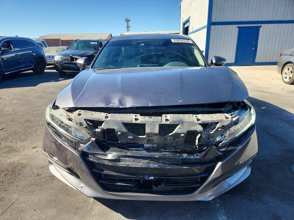 Продаж на аукціоні авто 2019 Honda Accord, vin: 1HGCV1F11KA126936, номер лоту: 53830236