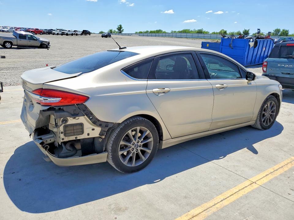 Auction sale of the 2017 Ford Fusion, vin: 3FA6P0H76HR228187, lot number: 62857896