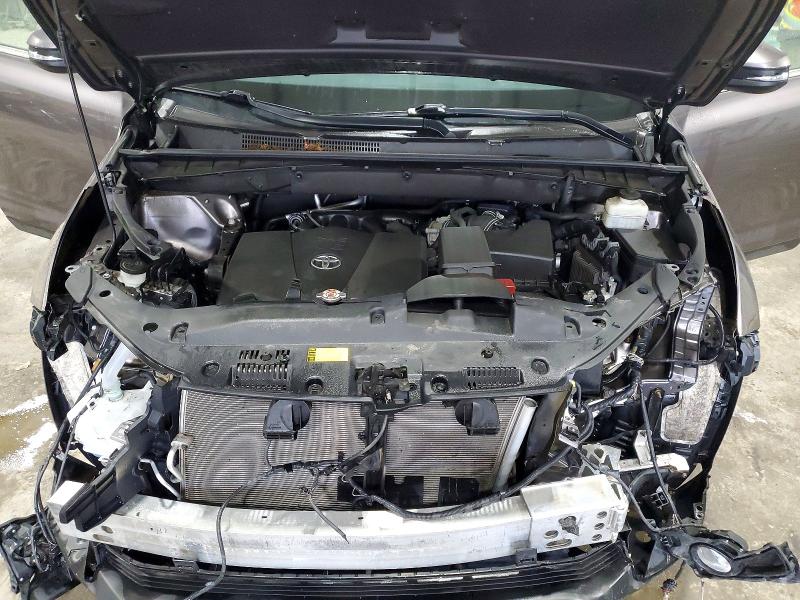 2019 Toyota Highlander მანქანა იყიდება აუქციონზე, vin: 5TDJZRFH0KS578756, აუქციონის ნომერი: 51846066