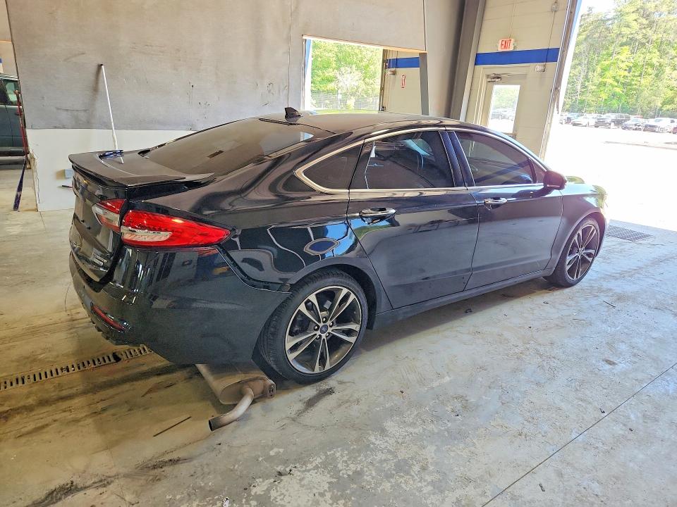 54098286 :رقم المزاد ، 3FA6P0D9XLR175056 vin ، 2020 Ford Fusion مزاد بيع