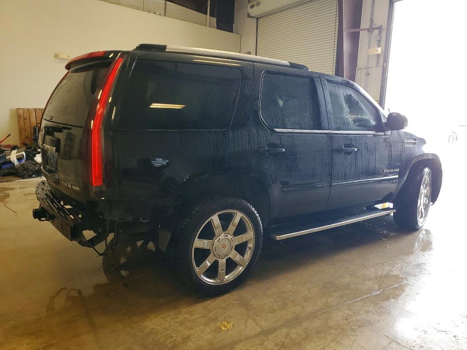 2013 Cadillac Escalade მანქანა იყიდება აუქციონზე, vin: 1GYS4CEFXDR218549, აუქციონის ნომერი: 51907376
