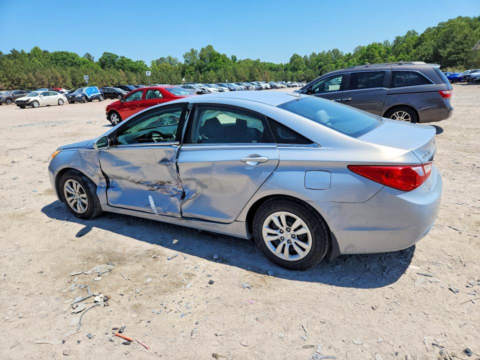 54251066 :رقم المزاد ، 5NPEB4AC8DH557599 vin ، 2013 Hyundai Sonata مزاد بيع