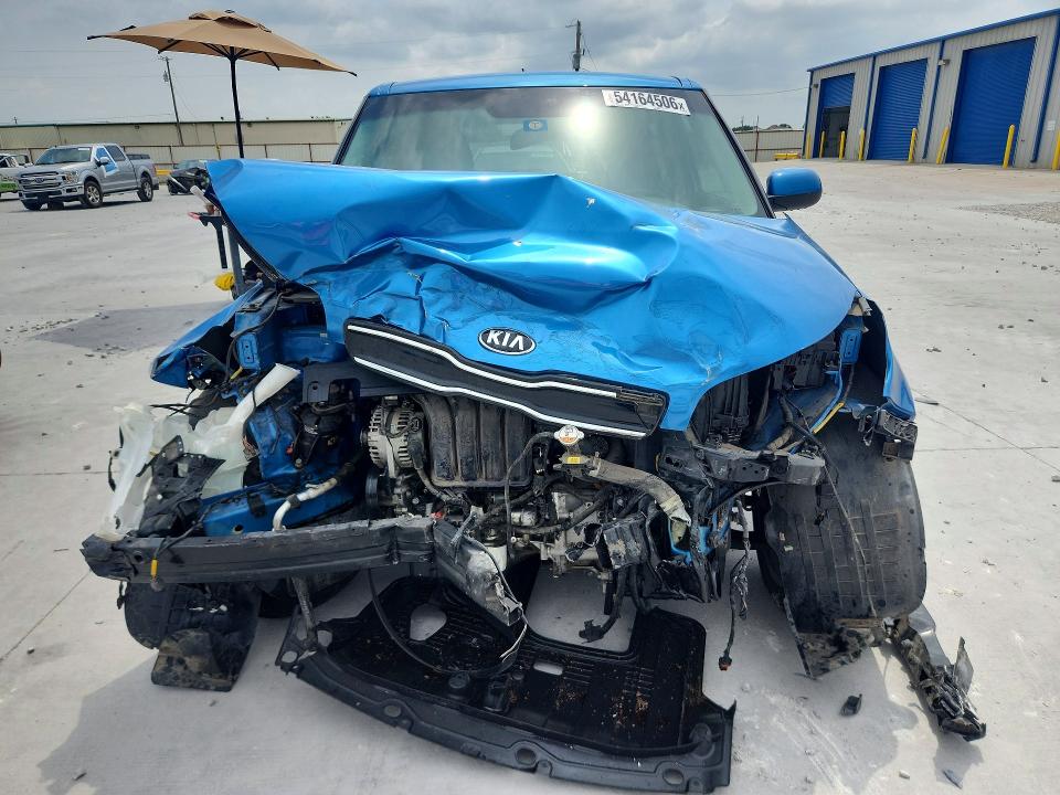54164506 :رقم المزاد ، KNDJP3A50J7578460 vin ، 2018 Kia Soul مزاد بيع