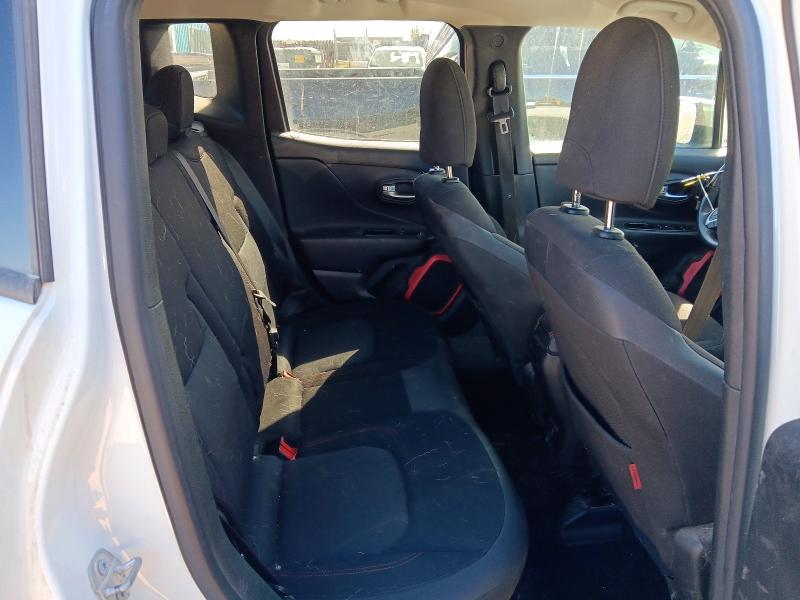 54013546 :رقم المزاد ، ZACCJBCT0FPB63220 vin ، 2015 Jeep Renegade مزاد بيع