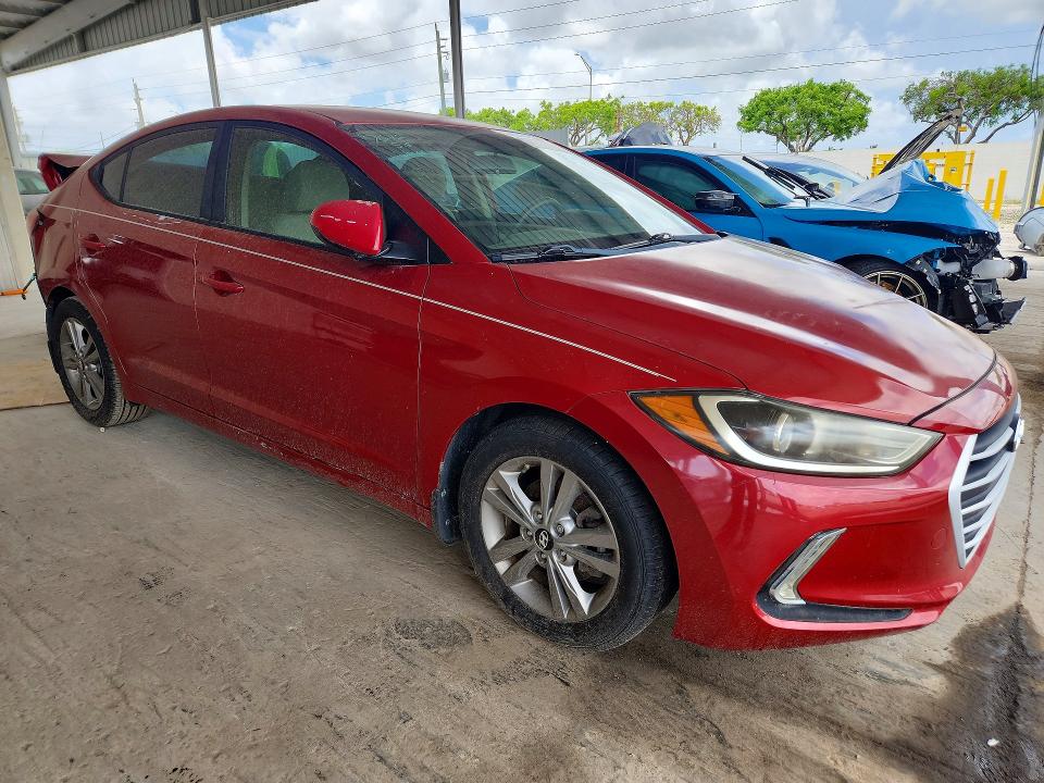 Продажа на аукционе авто 2018 Hyundai Elantra, vin: KMHD84LF0JU470021, номер лота: 53957356