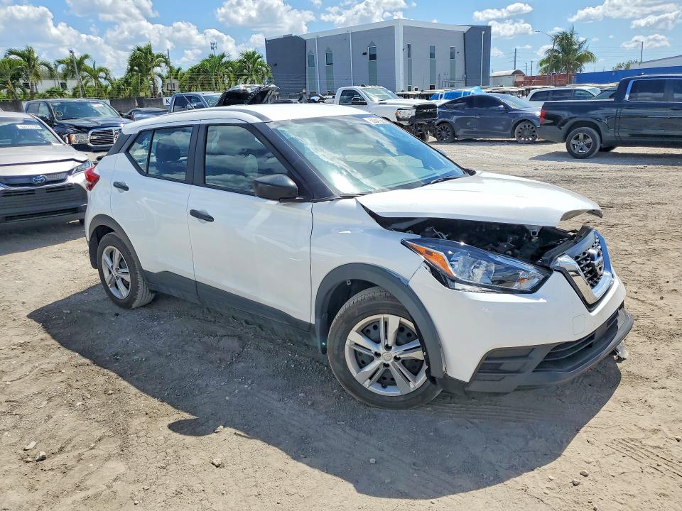 Продаж на аукціоні авто 2020 Nissan Kicks, vin: 3N1CP5BVXLL566272, номер лоту: 53341356