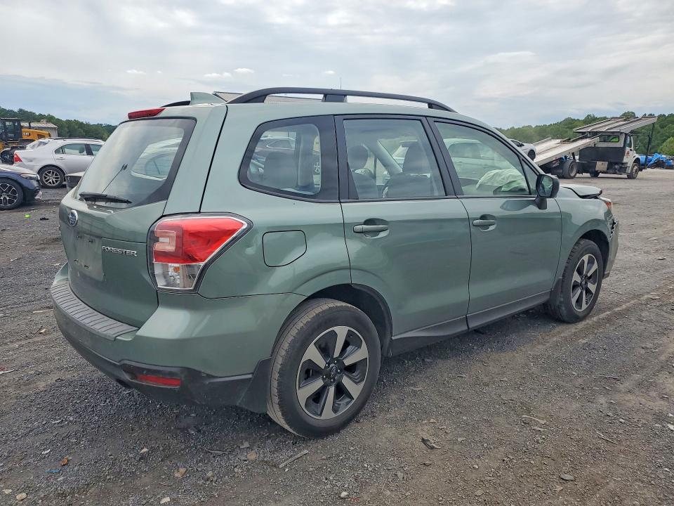 Продажа на аукционе авто 2018 Subaru Forester, vin: JF2SJABC5JH422286, номер лота: 54832656