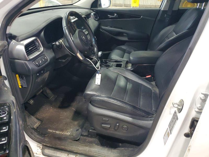 Продажа на аукционе авто 2017 Kia Sorento, vin: 5XYPK4A55HG251631, номер лота: 51921326