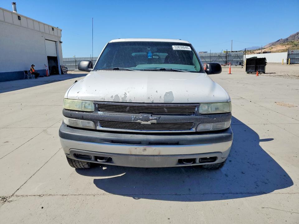 53838846 :رقم المزاد ، 3GNEC16T92G343741 vin ، 2002 Chevrolet Suburban مزاد بيع