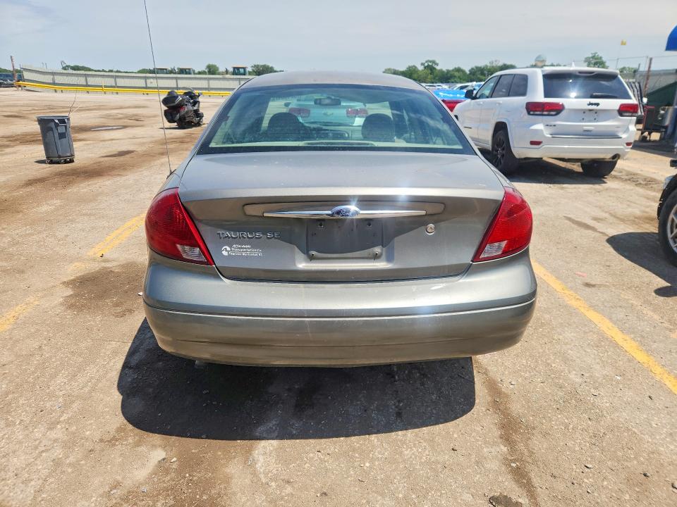 52100176 :رقم المزاد ، 1FAFP53U52G106784 vin ، 2002 Ford Taurus مزاد بيع