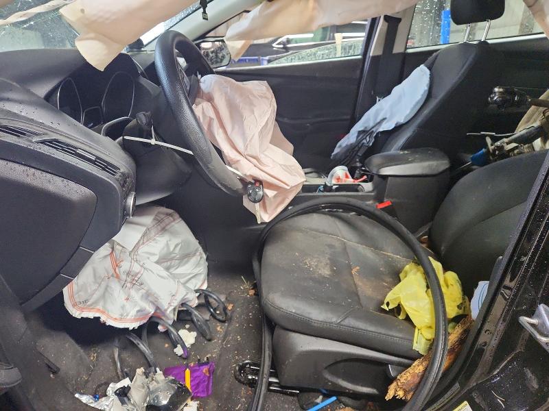 54351136 :رقم المزاد ، 1FADP3F21GL402017 vin ، 2016 Ford Focus مزاد بيع