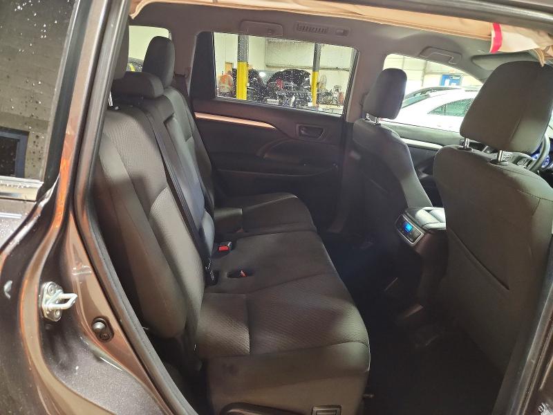 Продаж на аукціоні авто 2019 Toyota Highlander, vin: 5TDBZRFH0KS942632, номер лоту: 54333326