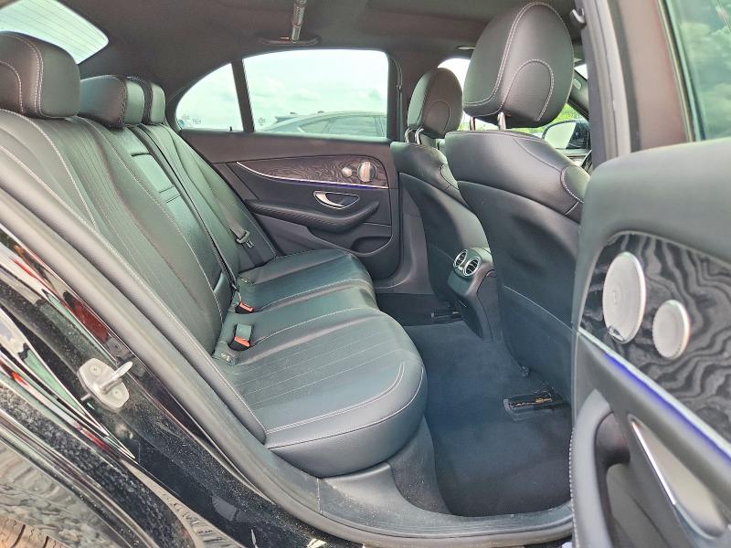 52599496 :رقم المزاد ، WDDZF4JBXHA210310 vin ، 2017 Mercedes-benz E مزاد بيع