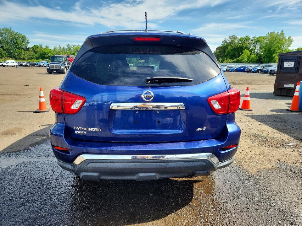 54406856 :رقم المزاد ، 5N1DR2MM8HC911019 vin ، 2017 Nissan Pathfinder مزاد بيع