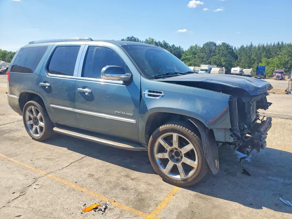 2008 Cadillac Escalade მანქანა იყიდება აუქციონზე, vin: 1GYEC63848R145075, აუქციონის ნომერი: 54229956