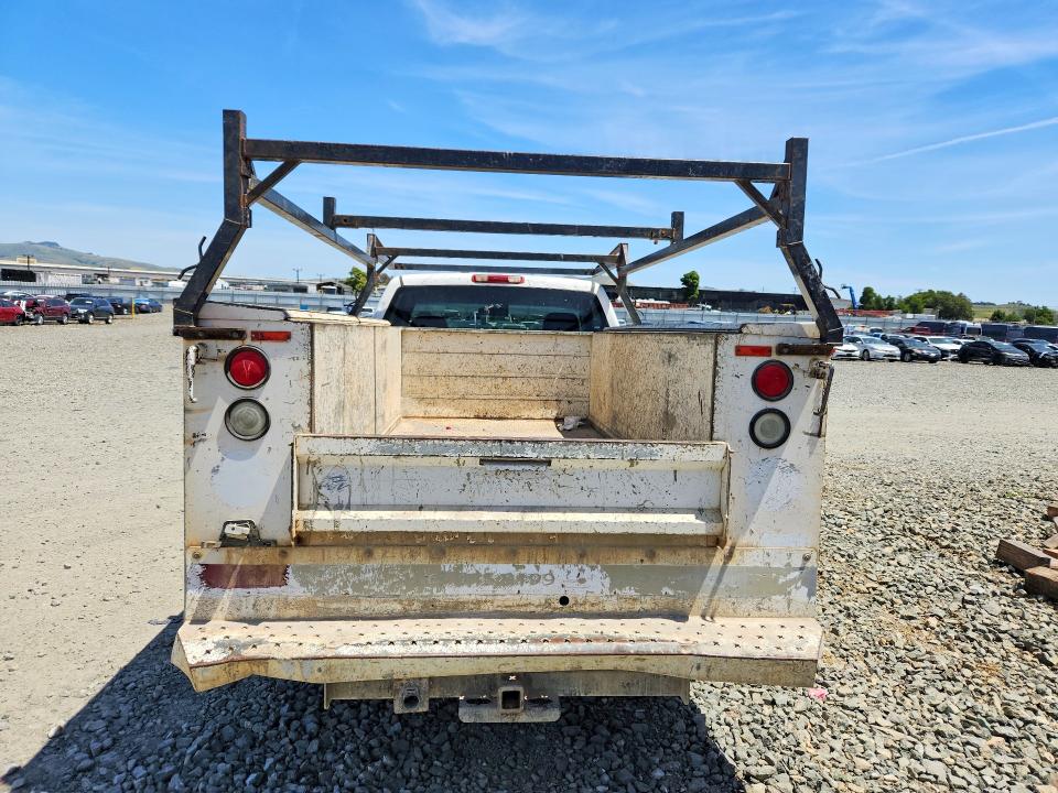 53289576 :رقم المزاد ، 1GBHC24U75E215697 vin ، 2005 Chevrolet Silverado مزاد بيع