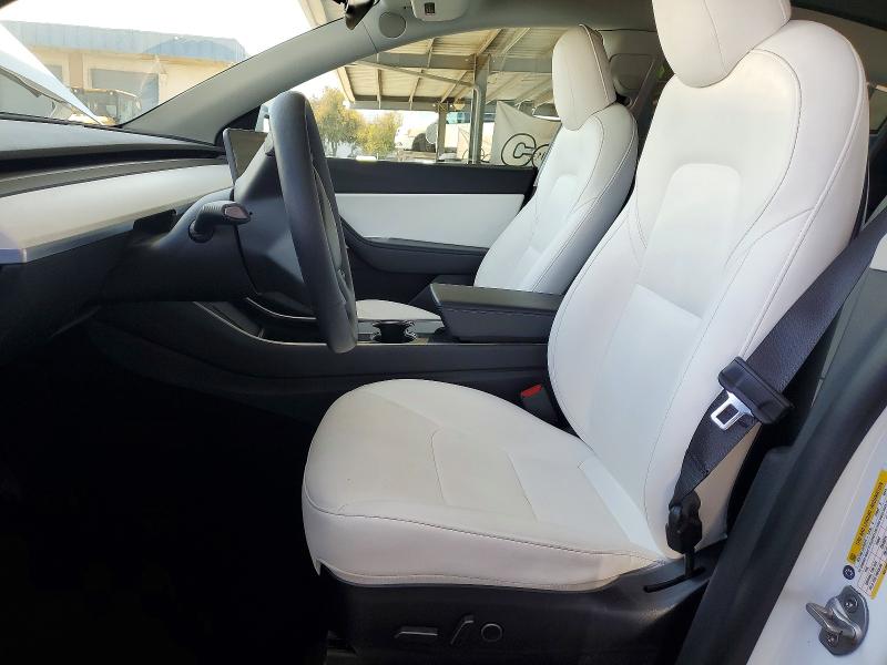 51356626 :رقم المزاد ، 5YJYGDED2MF116180 vin ، 2021 Tesla Model Y مزاد بيع