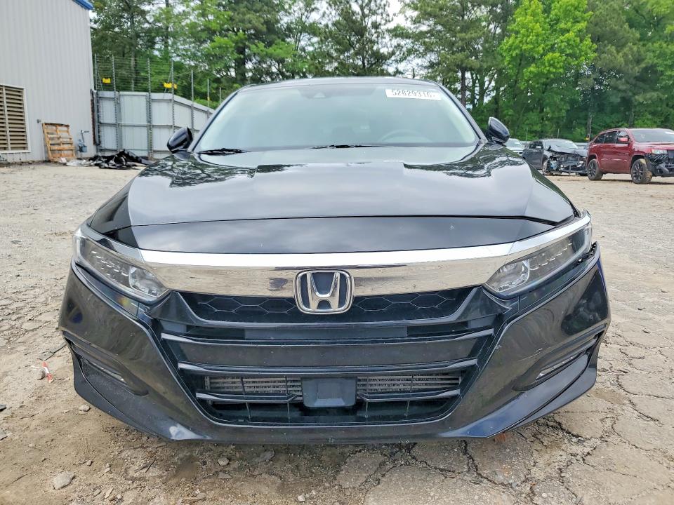 2018 Honda Accord მანქანა იყიდება აუქციონზე, vin: 1HGCV1F44JA022014, აუქციონის ნომერი: 52829316