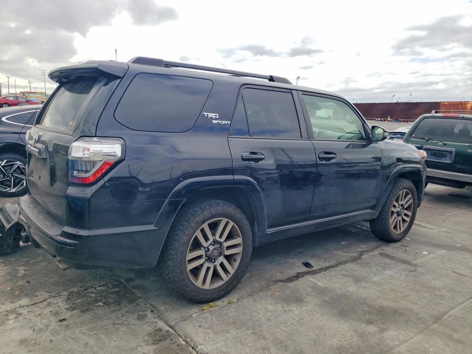 Продажа на аукционе авто 2022 Toyota 4runner, vin: JTESU5JR4N5976392, номер лота: 54698016